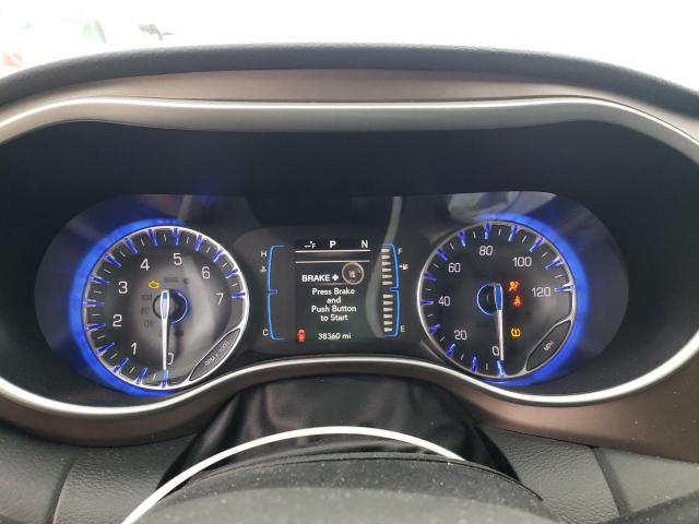 Photo 9 from auction – 2017 CHRYSLER PACIFICA T with VIN 2C4RC1BG8HR770642