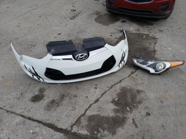 Photo 12 from auction – 2014 HYUNDAI VELOSTER with VIN KMHTC6AD8EU217946