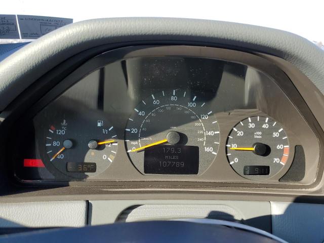 Photo 9 from auction – 2001 MERCEDES-BENZ E 320 with VIN WDBJF65J61B363639
