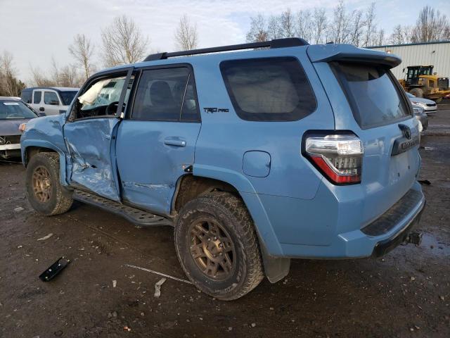 Photo 2 from auction – 2018 TOYOTA 4RUNNER SR with VIN JTEBU5JR2J5587812