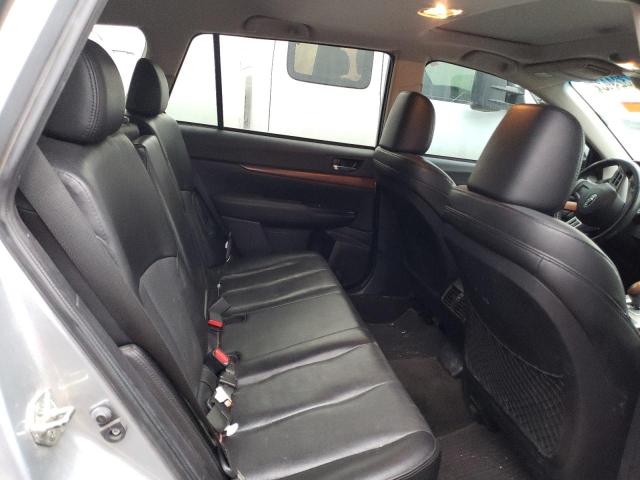 Photo 10 from auction – 2014 SUBARU OUTBACK 2. with VIN 4S4BRBNC0E3301947