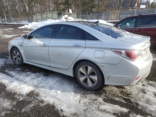 Photo 2 from auction – 2011 HYUNDAI SONATA HYB with VIN KMHEC4A40BA017671