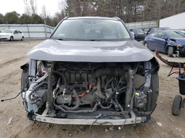 Photo 5 from auction – 2019 TOYOTA RAV4 LE with VIN JTMLWRFV1KD005996
