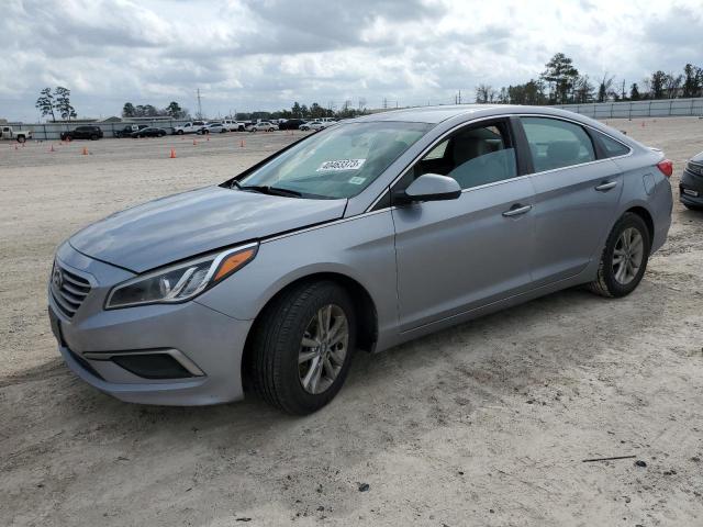 HYUNDAI SONATA SE 2017 with VIN 5NPE24AF1HH457215 - Photo from auction