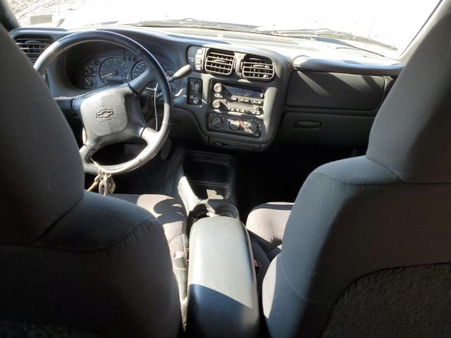 Photo 8 from auction – 2004 CHEVROLET BLAZER with VIN 1GNDT13X14K111116
