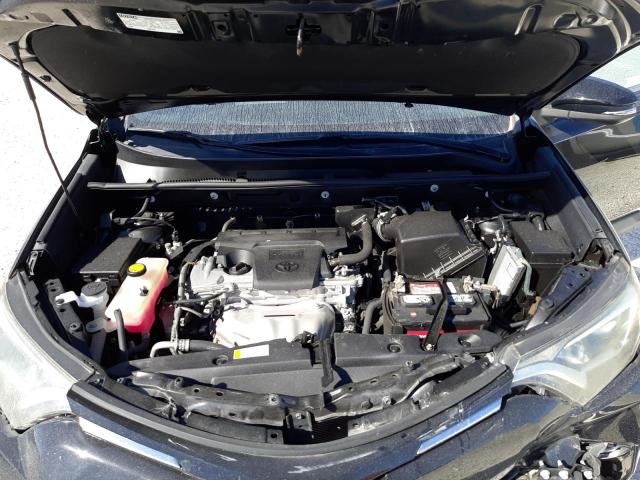 Photo 11 from auction – 2017 TOYOTA RAV4 XLE with VIN 2T3WFREV3HW355706