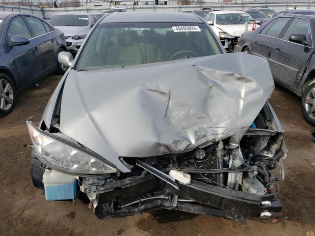 Photo 5 from auction – 2005 TOYOTA CAMRY LE with VIN 4T1BF30K75U613142