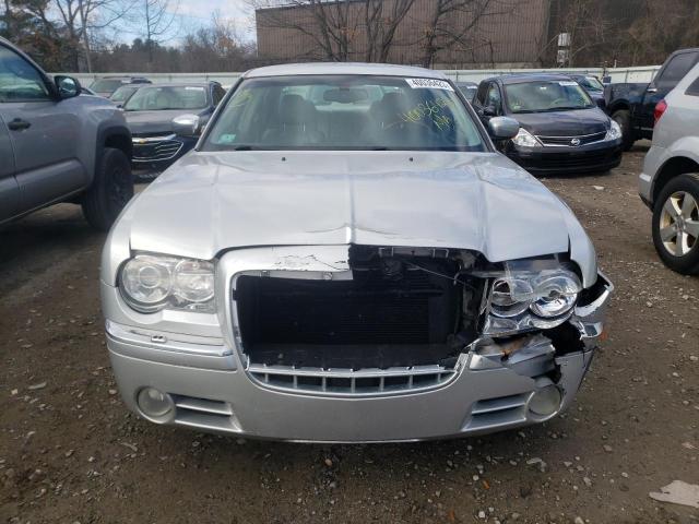 Photo 5 from auction – 2005 CHRYSLER 300C with VIN 2C3AA63H85H612184