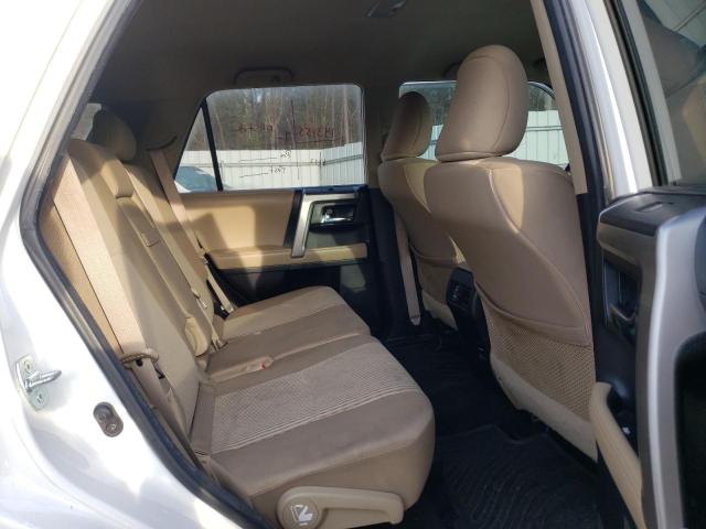 Photo 10 from auction – 2016 TOYOTA 4RUNNER SR with VIN JTEZU5JR9G5133855