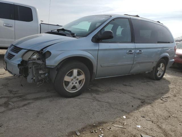 DODGE GRAND CARA 2005 with VIN 2D4GP44L35R199034 - Photo from auction