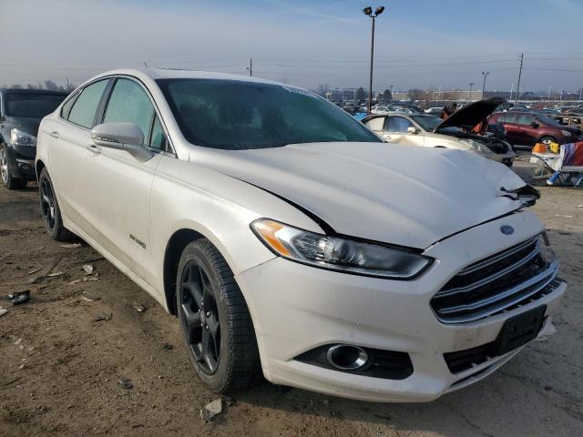 Photo 4 from auction – 2014 FORD FUSION SE with VIN 3FA6P0LU8ER374972