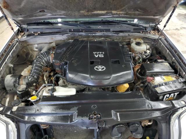 Photo 12 from auction – 2004 TOYOTA 4RUNNER SR with VIN JTEBU14R540045903