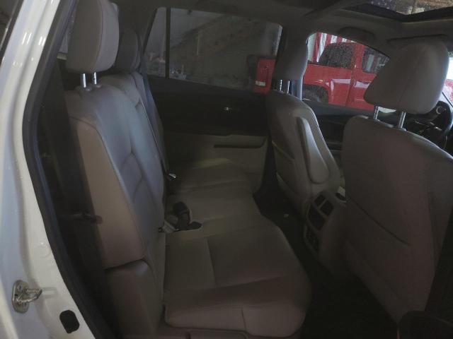 Photo 11 from auction – 2016 HONDA PILOT TOUR with VIN 5FNYF5H96GB052682