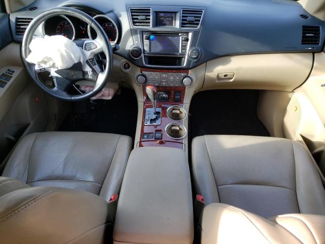 Photo 8 from auction – 2013 TOYOTA HIGHLANDER with VIN 5TDDK3EH9DS268057