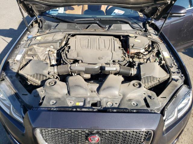 Photo 11 from auction – 2016 JAGUAR XJ with VIN SAJWJ1CD1G8V98270