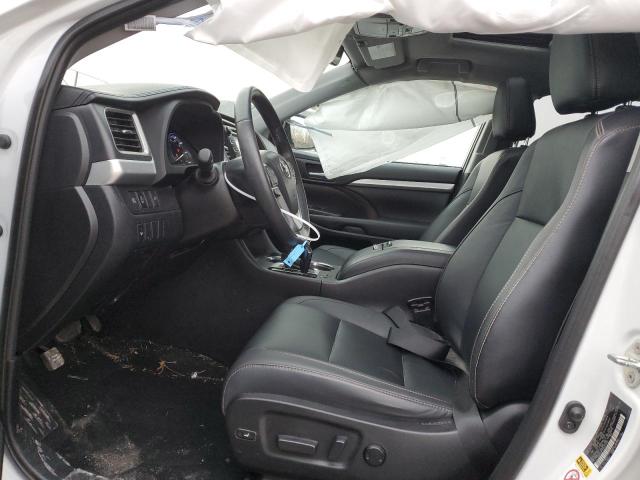 Photo 7 from auction – 2019 TOYOTA HIGHLANDER with VIN 5TDJZRFH7KS573151