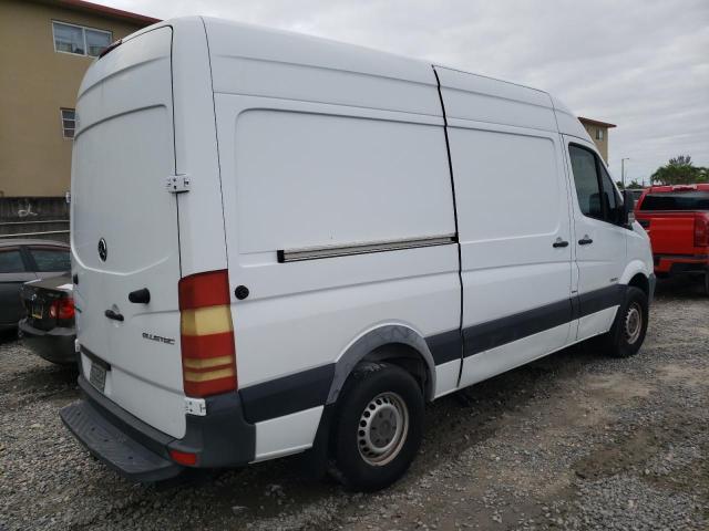 Photo 3 from auction – 2014 MERCEDES-BENZ SPRINTER 2 with VIN WD3PE7DC7E5849897
