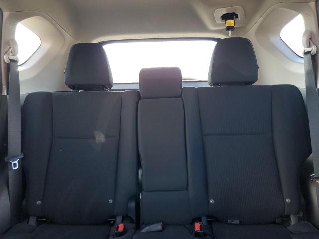 Photo 10 from auction – 2018 TOYOTA RAV4 LE with VIN 2T3BFREV8JW744541