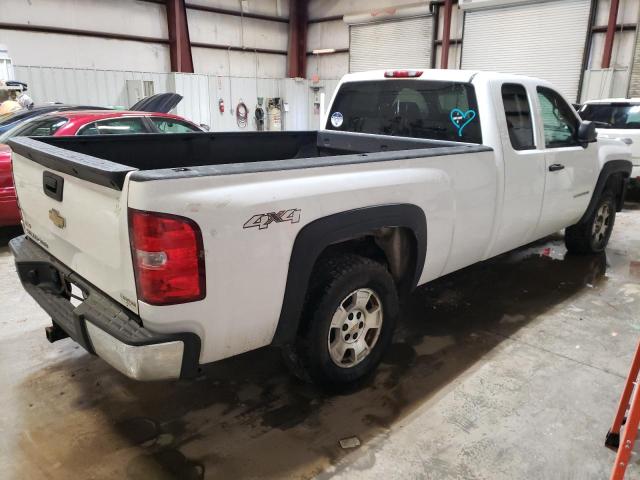 Photo 3 from auction – 2011 CHEVROLET SILVERADO with VIN 1GCRKPE0XBZ170187
