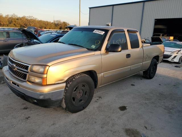CHEVROLET SILVERADO 2006 with VIN 1GCEC19Z76Z243166 - Photo from auction