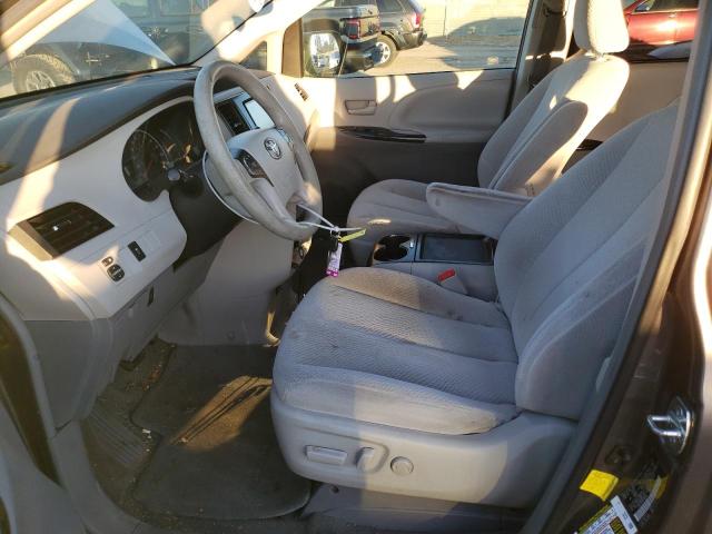 Photo 7 from auction – 2011 TOYOTA SIENNA LE with VIN 5TDKK3DC3BS167901