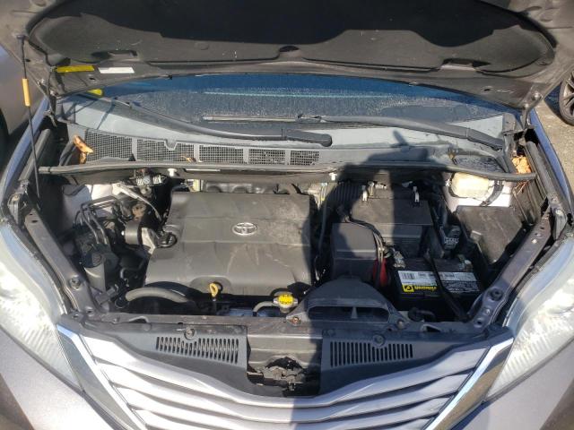 Photo 12 from auction – 2015 TOYOTA SIENNA XLE with VIN 5TDDK3DC6FS120053
