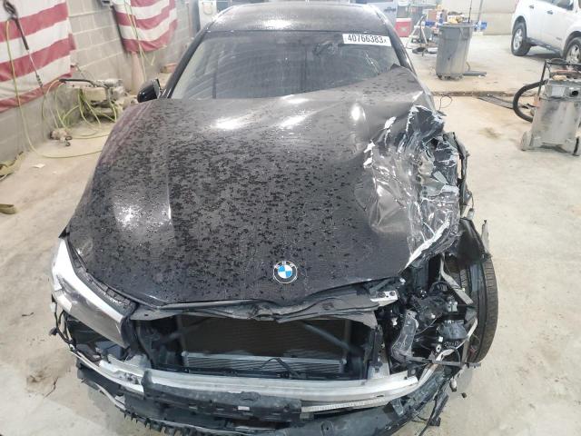 Photo 5 from auction – 2018 BMW 740 XE with VIN WBA7J2C52JG497993