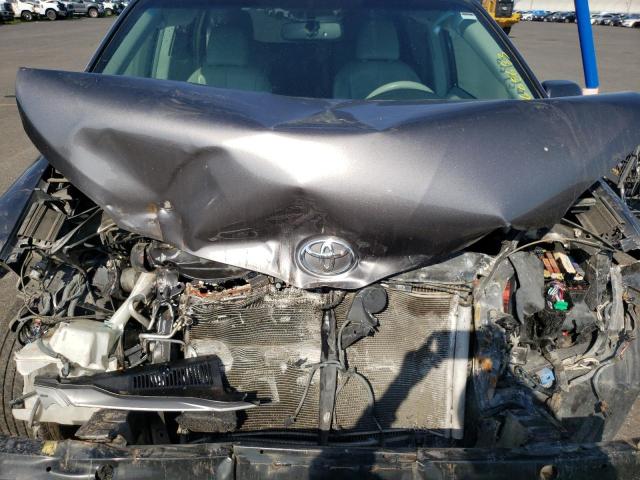 Photo 12 from auction – 2011 TOYOTA SIENNA XLE with VIN 5TDYK3DCXBS094570