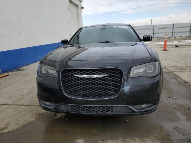 Photo 5 from auction – 2015 CHRYSLER 300 S with VIN 2C3CCABG8FH755877
