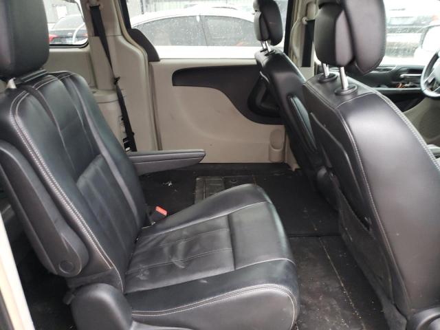 Photo 11 from auction – 2013 CHRYSLER TOWN & COU with VIN 2C4RC1BG2DR705943
