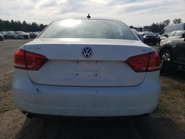 Photo 6 from auction – 2015 VOLKSWAGEN PASSAT S with VIN 1VWAT7A32FC015214