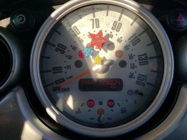 Photo 9 from auction – 2006 MINI COOPER S with VIN WMWRE33576TL17666
