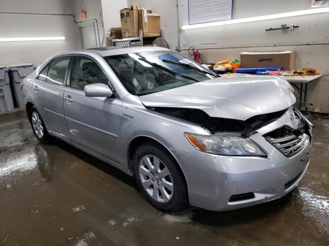 Photo 4 from auction – 2007 TOYOTA CAMRY HYBR with VIN JTNBB46K373019634