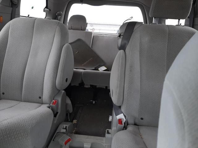 Photo 10 from auction – 2011 TOYOTA SIENNA LE with VIN 5TDKK3DC7BS113629