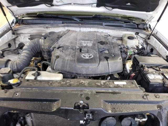 Photo 12 from auction – 2004 TOYOTA 4RUNNER SR with VIN JTEBU14R440045973
