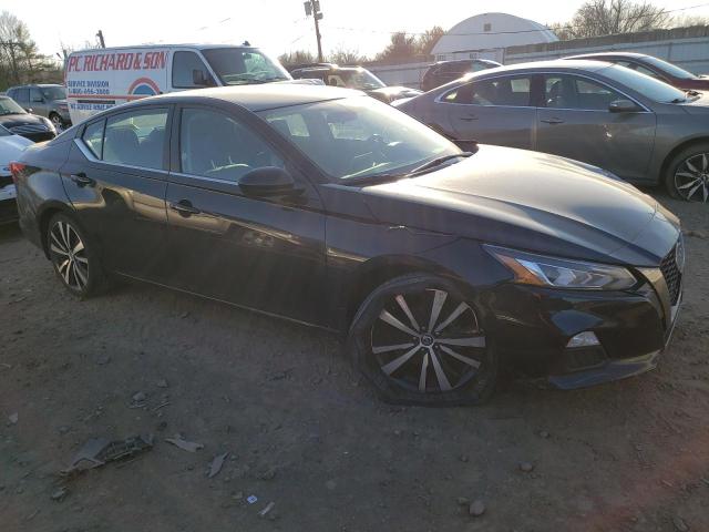 Photo 4 from auction – 2019 NISSAN ALTIMA SR with VIN 1N4BL4CV7KC176758