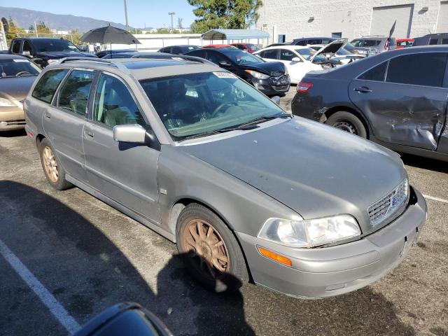 Photo 4 from auction – 2004 VOLVO V40 1.9T with VIN YV1VW27554F037852