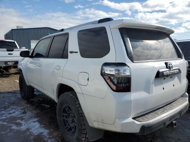 Photo 2 from auction – 2015 TOYOTA 4RUNNER SR with VIN JTEBU5JR6F5206809
