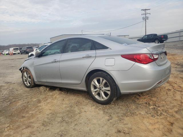 Photo 2 from auction – 2011 HYUNDAI SONATA SE with VIN 5NPEC4AC8BH180170