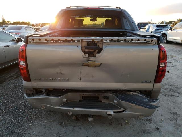 Photo 6 from auction – 2007 CHEVROLET AVALANCHE with VIN 3GNEC12067G215654