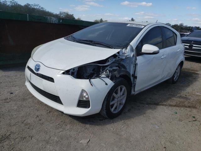 TOYOTA PRIUS C 2013 with VIN JTDKDTB34D1046324 - Photo from auction