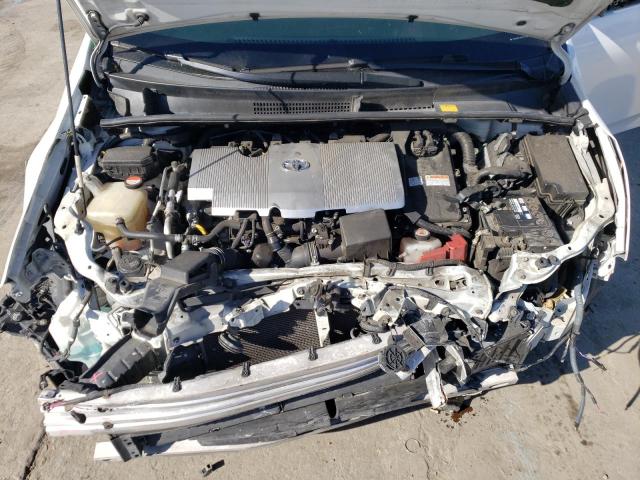Photo 11 from auction – 2016 TOYOTA PRIUS with VIN JTDKBRFU3G3017790