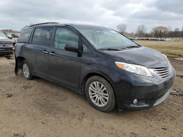 Photo 4 from auction – 2016 TOYOTA SIENNA XLE with VIN 5TDYK3DC2GS763034