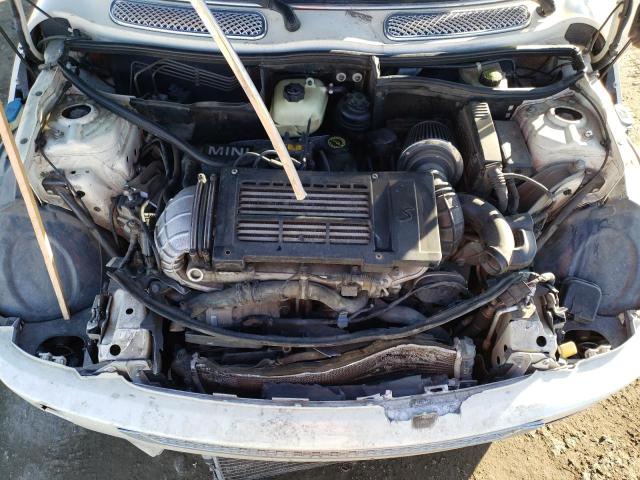 Photo 11 from auction – 2006 MINI COOPER S with VIN WMWRH33596TF86746