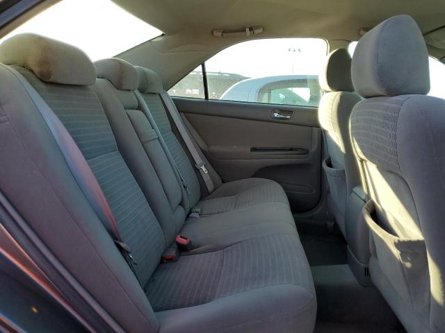 Photo 10 from auction – 2005 TOYOTA CAMRY LE with VIN 4T1BE32K05U550952