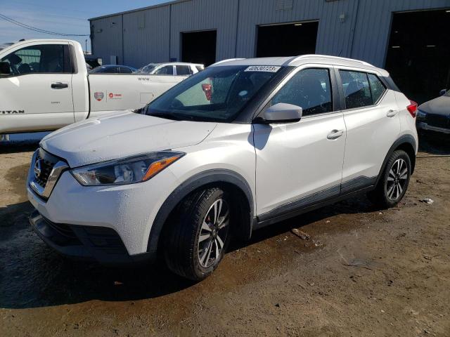 NISSAN KICKS S 2018 with VIN 3N1CP5CU1JL525970 - Photo from auction