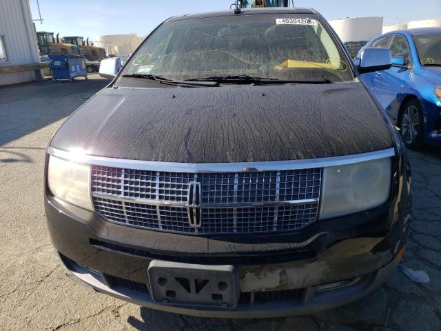 Photo 5 from auction – 2009 LINCOLN MKX with VIN 2LMDU88C59BJ01193