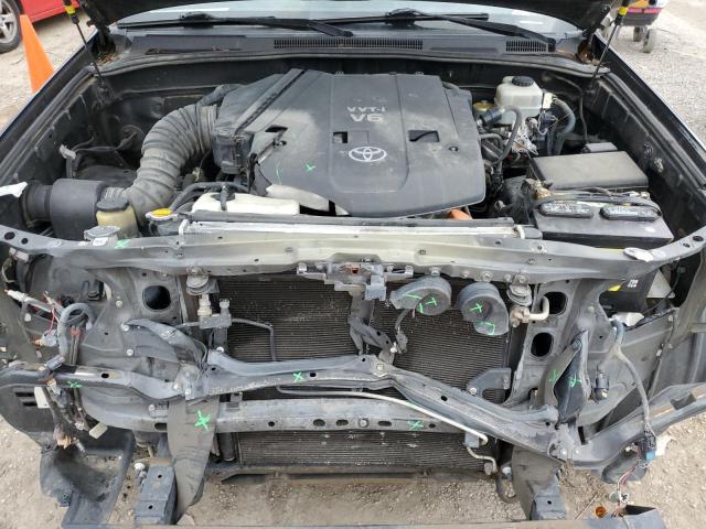 Photo 12 from auction – 2006 TOYOTA 4RUNNER SR with VIN JTEZU14R360067643