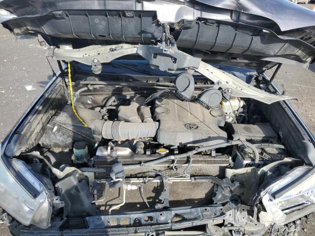 Photo 12 from auction – 2012 TOYOTA 4RUNNER SR with VIN JTEBU5JR8C5101068
