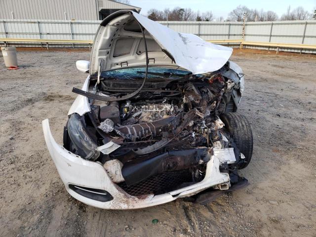 Photo 5 from auction – 2016 DODGE DART SE with VIN 1C3CDFAA2GD652976